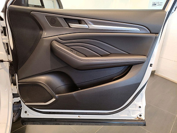 Haval F7x, 2021г, передний привод, автомат