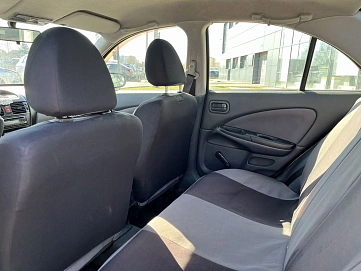 Nissan Almera, 2004г., передний привод, механика