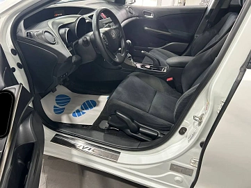 Honda Civic, 2012г, передний привод, механика