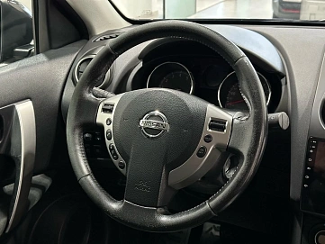Nissan Qashqai, 2009г, передний привод, вариатор