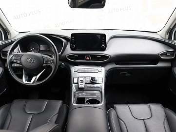 Hyundai Santa Fe, 2021г, полный привод, робот