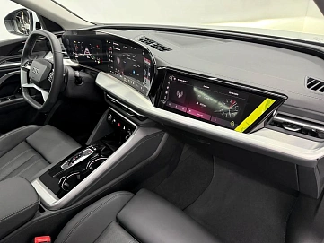 Audi Q5, 2025г, полный привод, робот