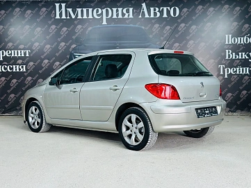 Peugeot 307, 2006г, передний привод, автомат