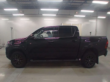 Toyota Hilux, 2022г, полный привод, автомат