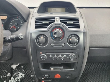 Renault Megane, 2006г, передний привод, механика