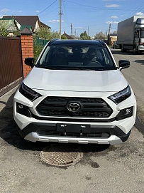 Toyota RAV4, 2025г, полный привод, вариатор