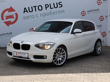 BMW 1 серии, 2012г, задний привод, автомат