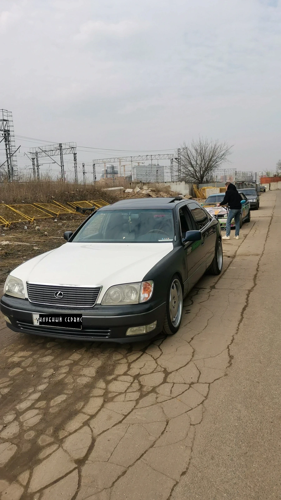 Lexus LS, 1994г., задний привод, автомат