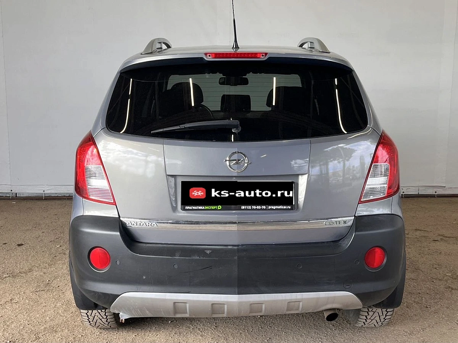 Opel Antara, 2013г., полный привод, автомат