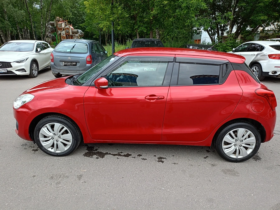 Suzuki Swift, 2018г., передний привод, вариатор
