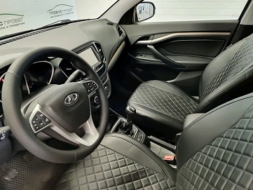 Lada (ВАЗ) Vesta, 2018г, передний привод, механика