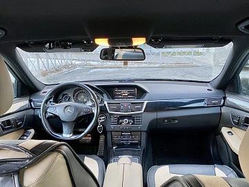 Mercedes-Benz E-Класс, 2010г, полный привод, автомат