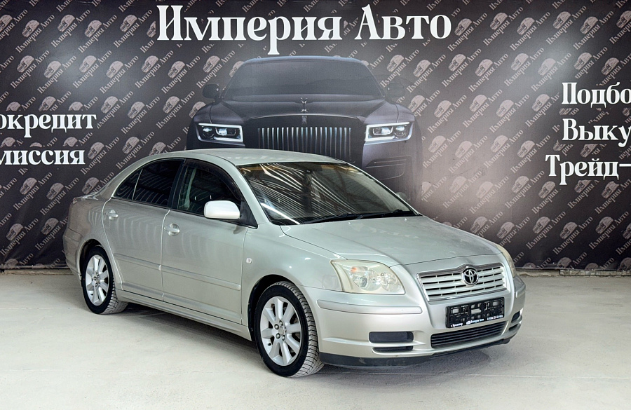 Toyota Avensis, 2003г., передний привод, автомат