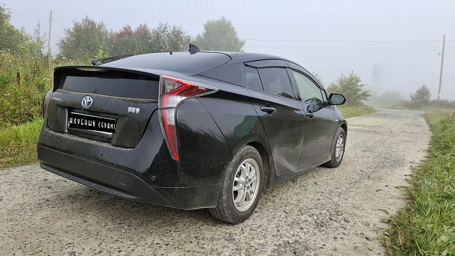 Toyota Prius, 2018г., передний привод, автомат