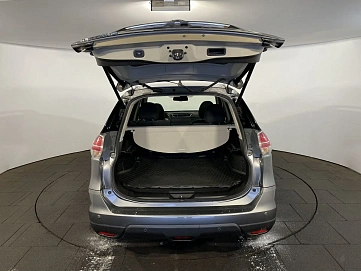 Nissan X-Trail, 2016г, передний привод, вариатор