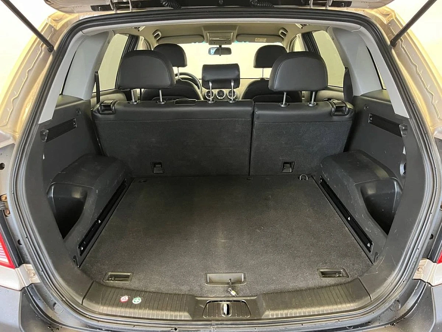 Opel Antara, 2013г., полный привод, автомат