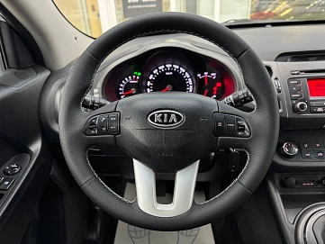 Kia Sportage, 2012г, передний привод, механика