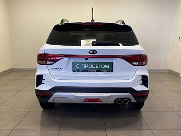 Kia , 2021г., передний привод, автомат