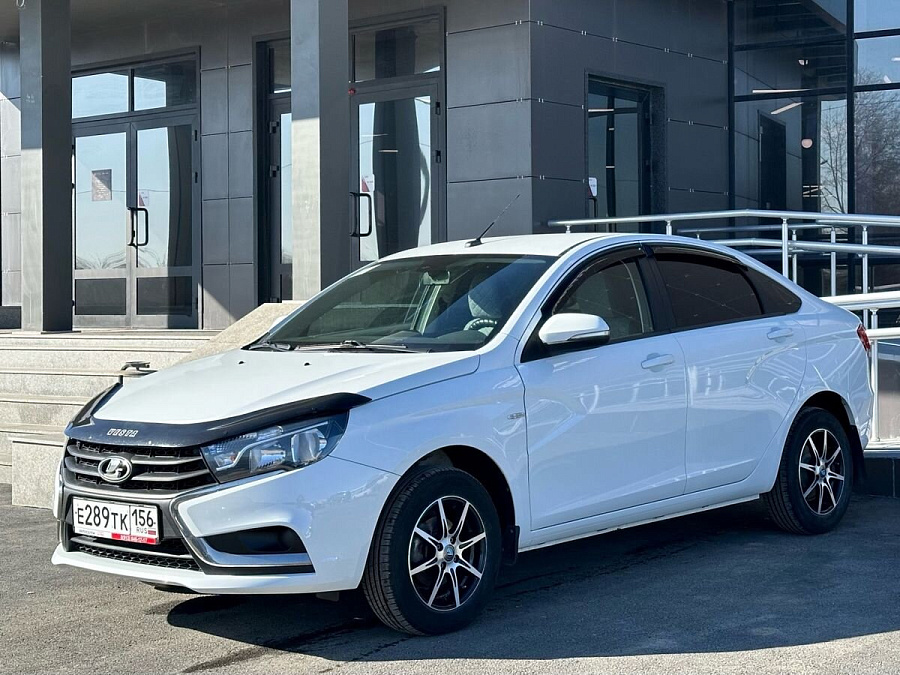 Lada (ВАЗ) Vesta, 2018г., передний привод, робот