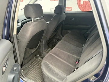 Hyundai Elantra, 2008г., передний привод, механика