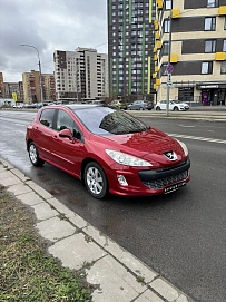 Peugeot 308, 2010г, передний привод, автомат