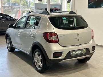 Renault , 2018г., передний привод, механика