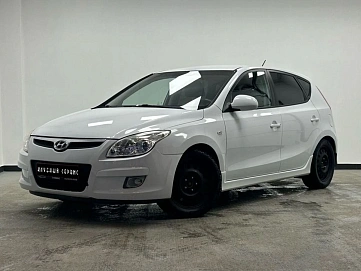 Hyundai i30, 2010г, передний привод, автомат
