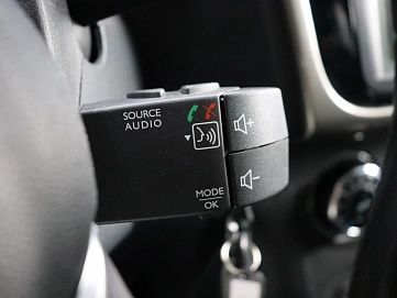 Renault , 2021г., передний привод, автомат