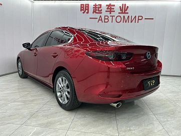 Mazda 3, 2021г, передний привод, автомат