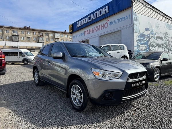 Mitsubishi ASX, 2012г., передний привод, вариатор