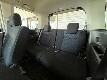 Suzuki Landy, 2012г, передний привод, автомат