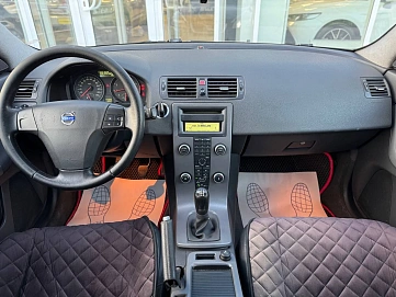 Volvo S40, 2008г, передний привод, механика