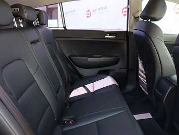 Kia Sportage, 2018г, передний привод, робот