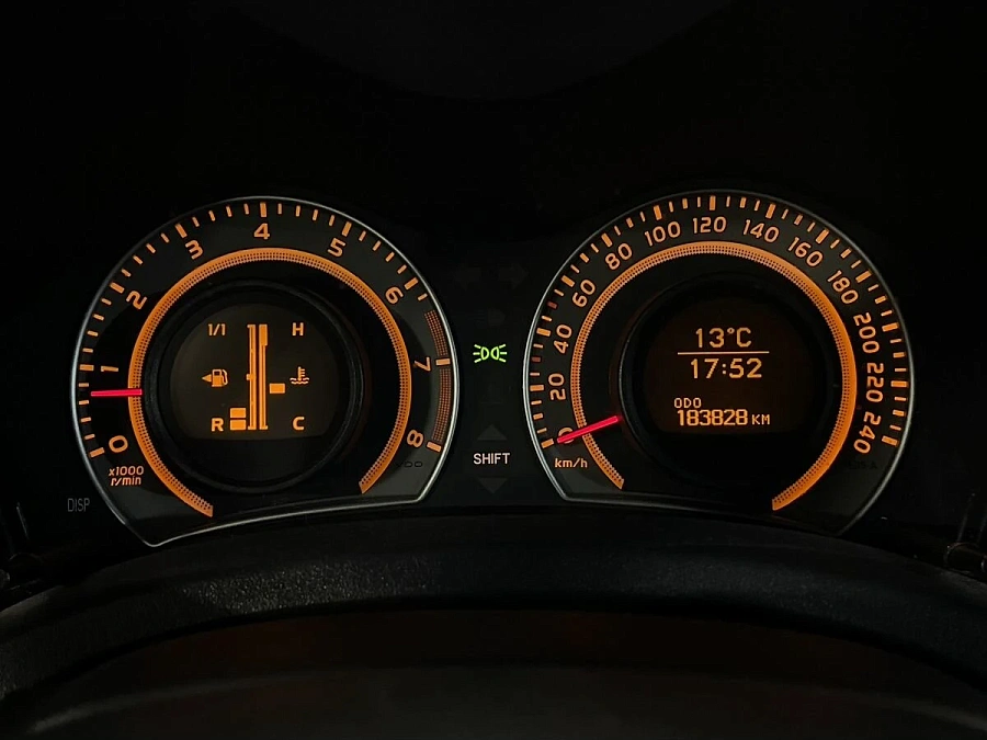 Toyota Auris, 2007г., передний привод, механика