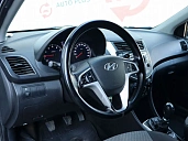 Hyundai Solaris, 2012г., передний привод, механика