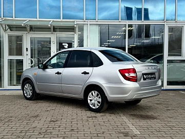 Lada (ВАЗ) Granta, 2021г, передний привод, механика