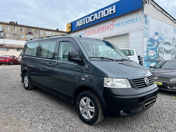 Volkswagen Caravelle, 2009г., передний привод, механика