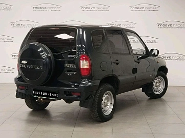 Chevrolet Niva, 2009г, передний привод, механика