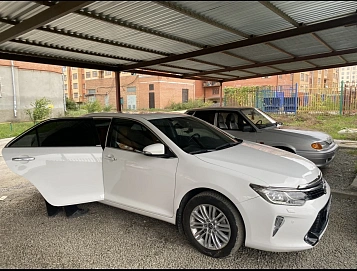 Toyota Camry, 2016г, передний привод, автомат
