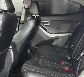 Hyundai Elantra, 2015г, передний привод, автомат
