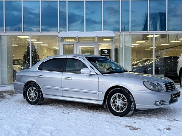 Hyundai Sonata, 2006г, передний привод, механика