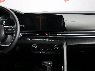 Hyundai Elantra, 2024г, передний привод, вариатор