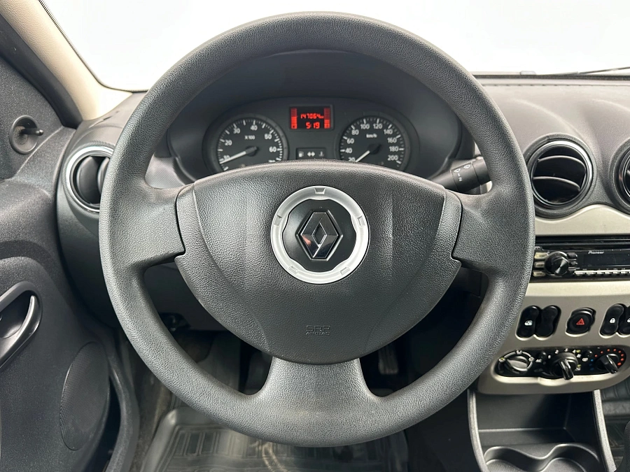 Renault Logan, 2015г., передний привод, механика