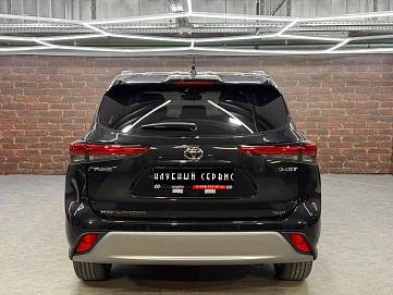 Toyota Highlander, 2025г, полный привод, автомат