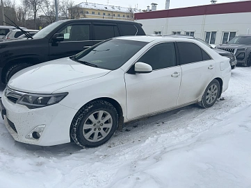 Toyota Camry, 2012г, передний привод, вариатор