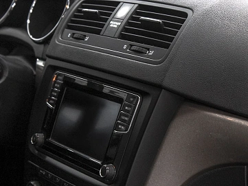 Skoda Yeti, 2015г, полный привод, робот