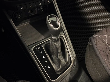 Hyundai Solaris, 2020г, передний привод, автомат