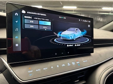 Toyota Camry, 2024г, передний привод, вариатор