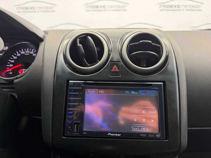 Nissan Qashqai+2, 2012г., передний привод, механика