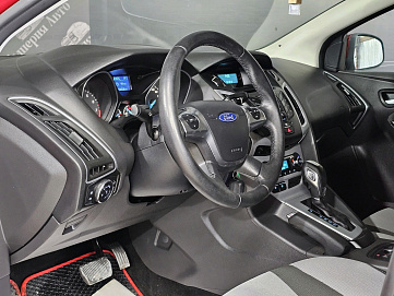 Ford Focus, 2013г, передний привод, робот